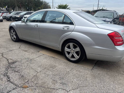 2010 Mercedes-Benz S-Class S 550