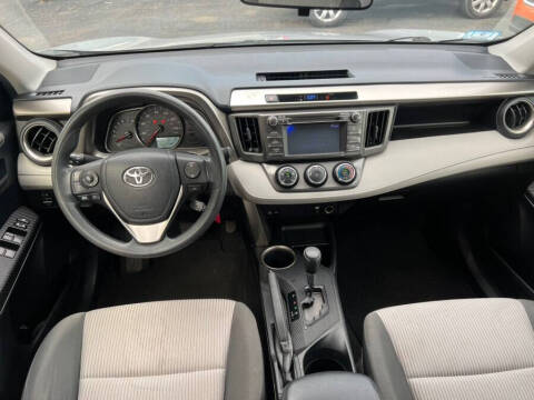 2013 Toyota RAV4 LE