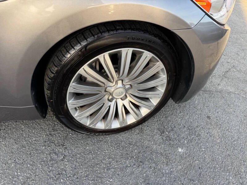 2015 Kia K900 Premium