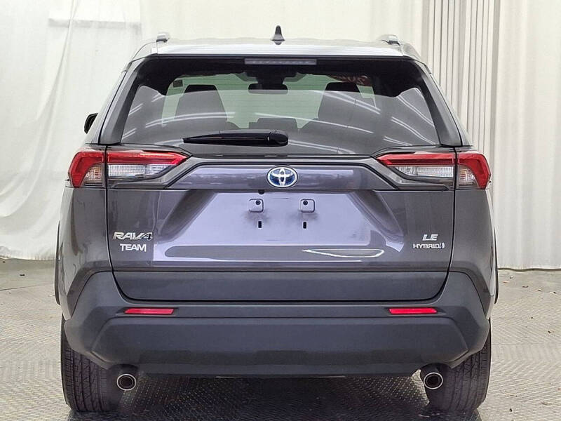 2021 Toyota RAV4 Hybrid LE