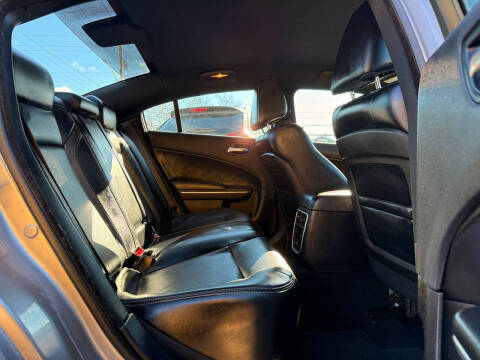 2015 Dodge Charger SXT