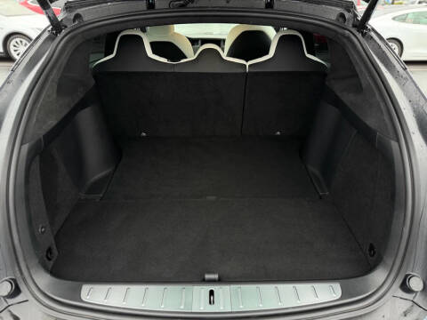 2020 Tesla Model X Performance