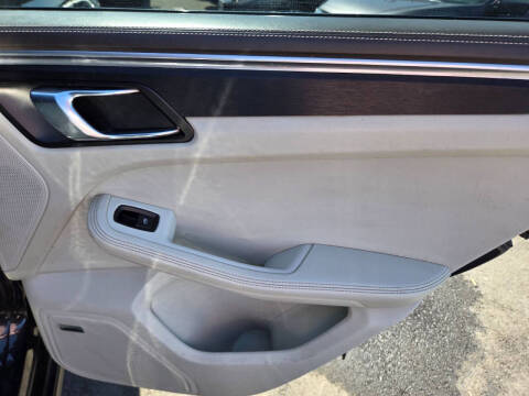 2018 Porsche Macan GTS