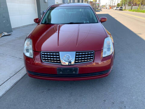 2006 Nissan Maxima for sale at SUNSHINE AUTO SALES LLC in Paterson NJ