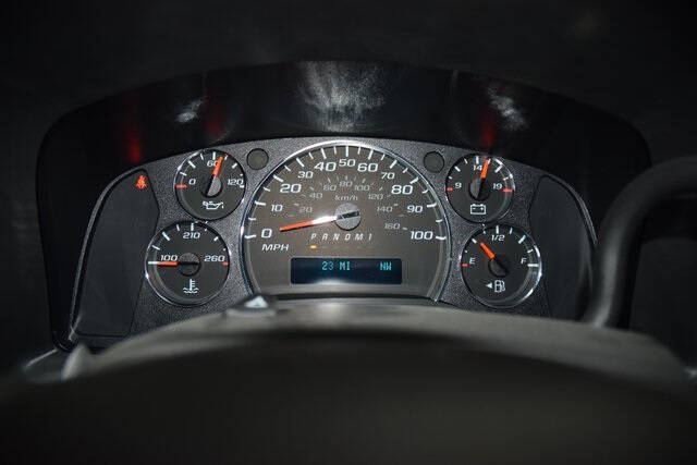 2025 Chevrolet Express 2500