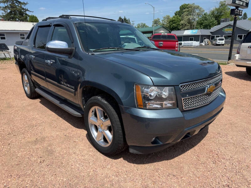2012 Chevrolet Avalanche LS