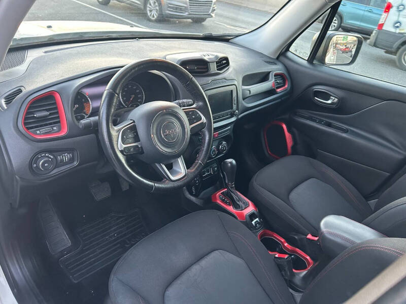 2015 Jeep Renegade Trailhawk