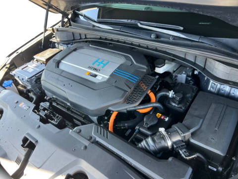 2022 Hyundai Nexo Blue