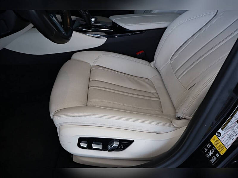 2018 BMW 5 Series 540i xDrive