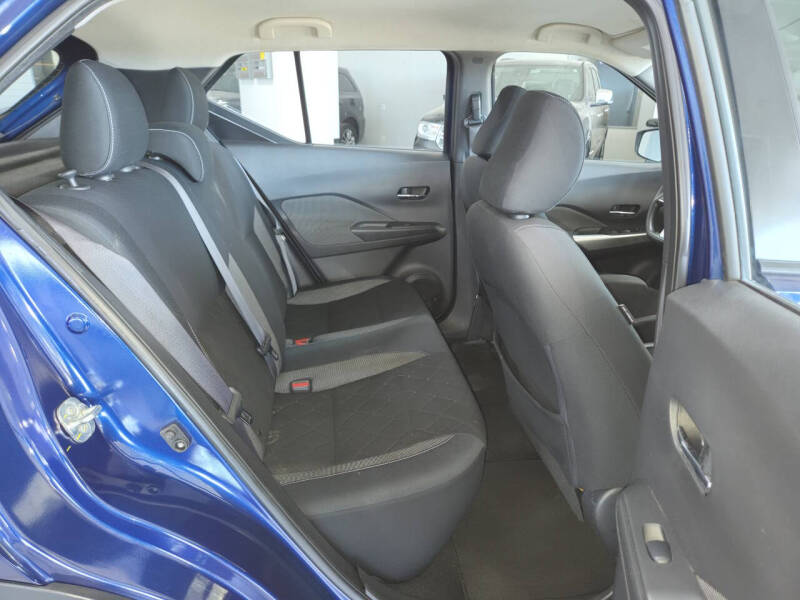 2019 Nissan Kicks SV