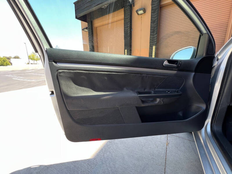 2008 Volkswagen Rabbit S PZEV