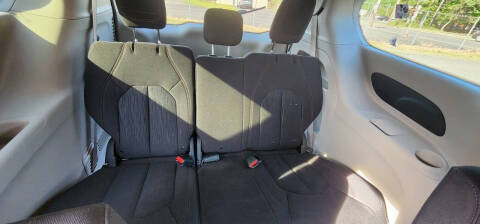 2017 Chrysler Pacifica Touring