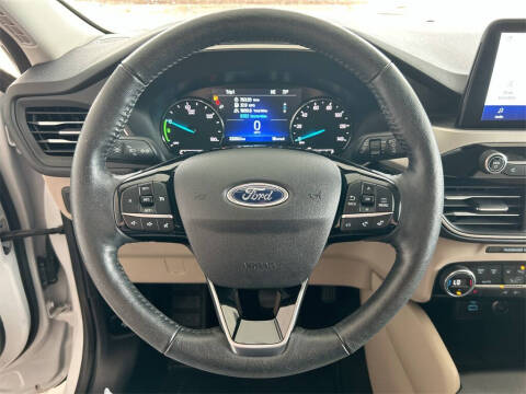 2021 Ford Escape Hybrid SEL