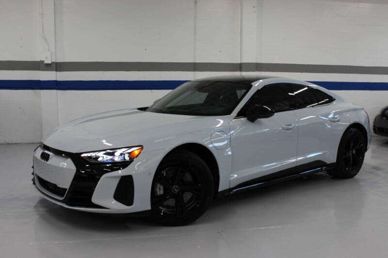 2023 Audi e-tron GT quattro Prestige