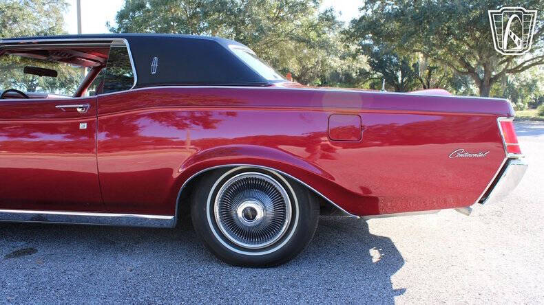 1971 Lincoln Continental