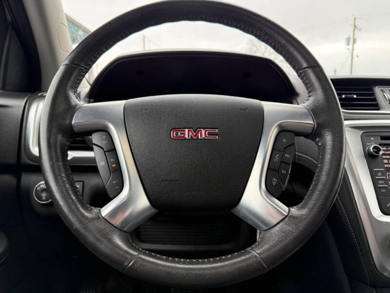 2015 GMC Acadia SLE-2