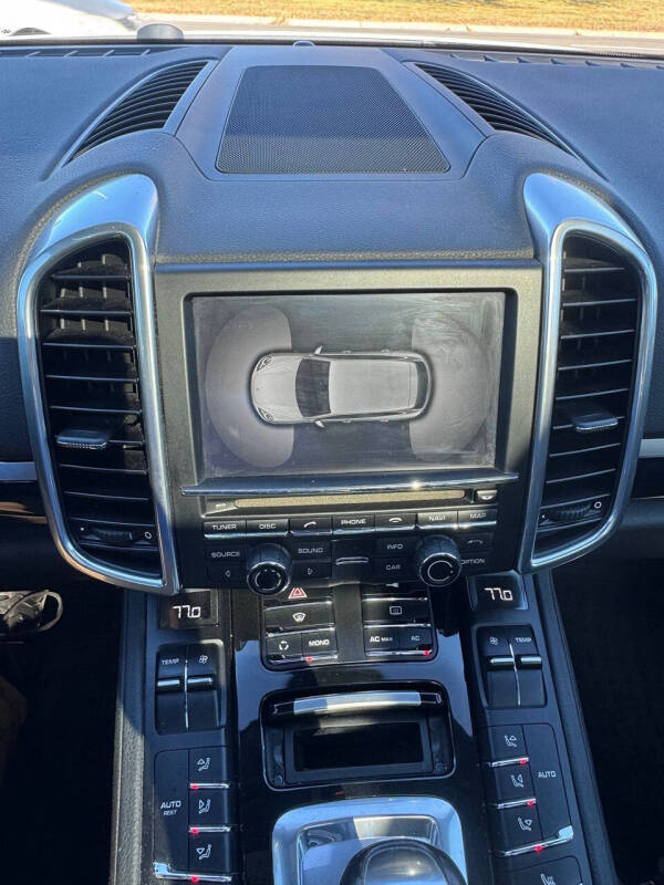 2012 Porsche Cayenne S