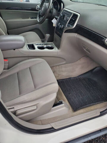 2011 Jeep Grand Cherokee Laredo