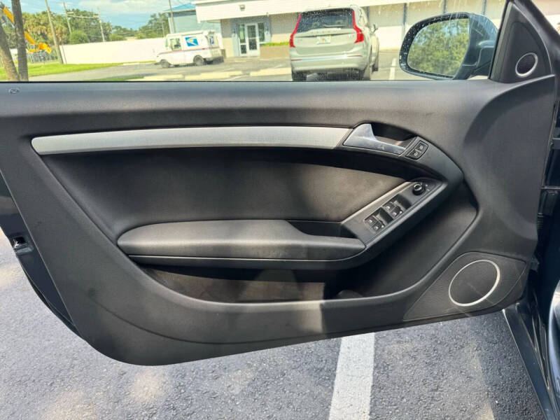 2011 Audi A5 2.0T quattro Premium Plus