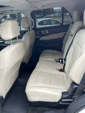 2016 Ford Explorer Platinum