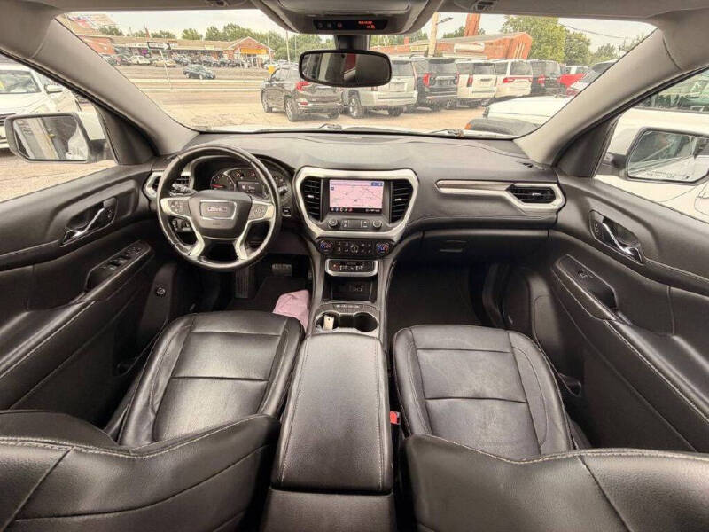2020 GMC Acadia SLT