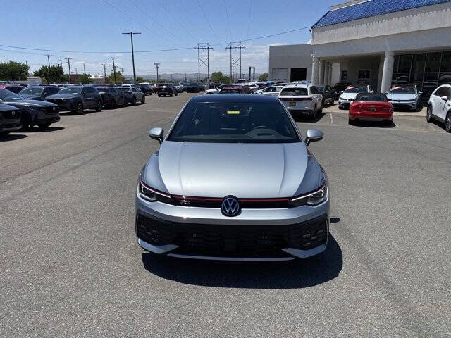 2025 Volkswagen Golf GTI Autobahn