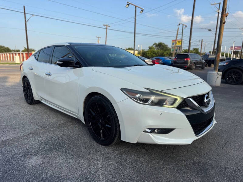 2017 Nissan Maxima