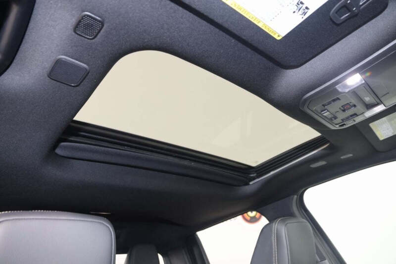 2024 Toyota Tacoma Limited HV