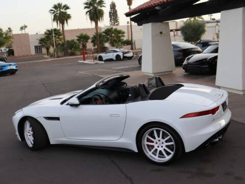 2014 Jaguar F-TYPE V8 S