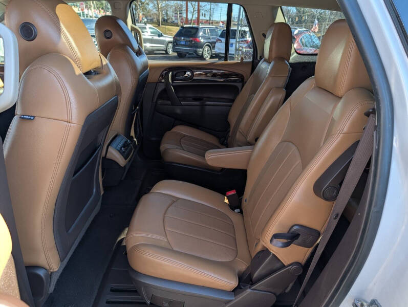 2017 Buick Enclave Leather