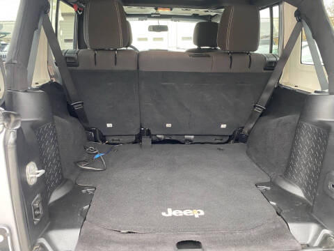 2016 Jeep Wrangler Unlimited Sahara 75th Anniversary