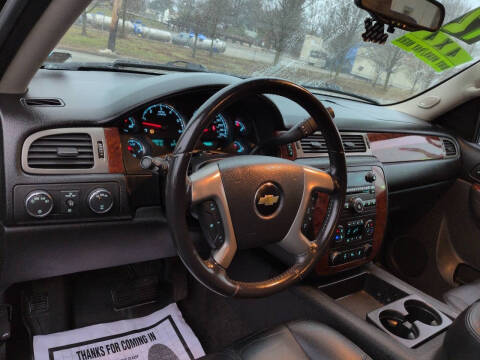 2012 Chevrolet Suburban LT