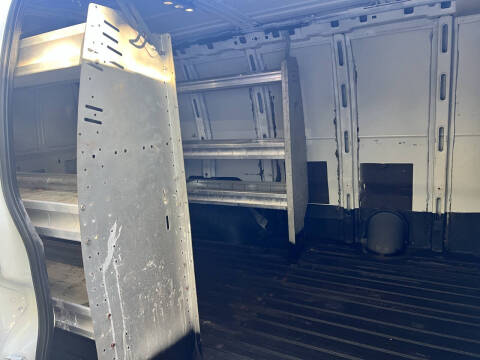 2018 Chevrolet Express 2500