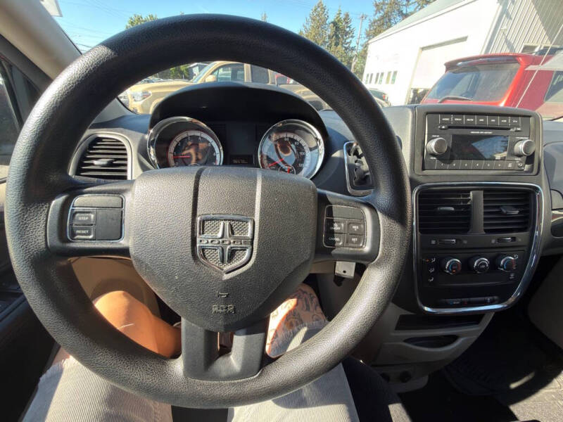 2015 Dodge Grand Caravan American Value Package
