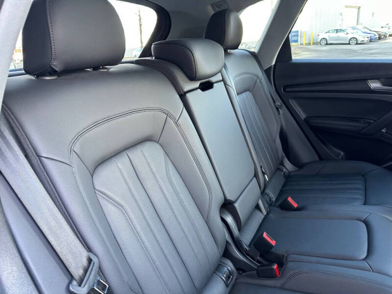 2020 Audi Q5 quattro Premium Plus 45 TFSI