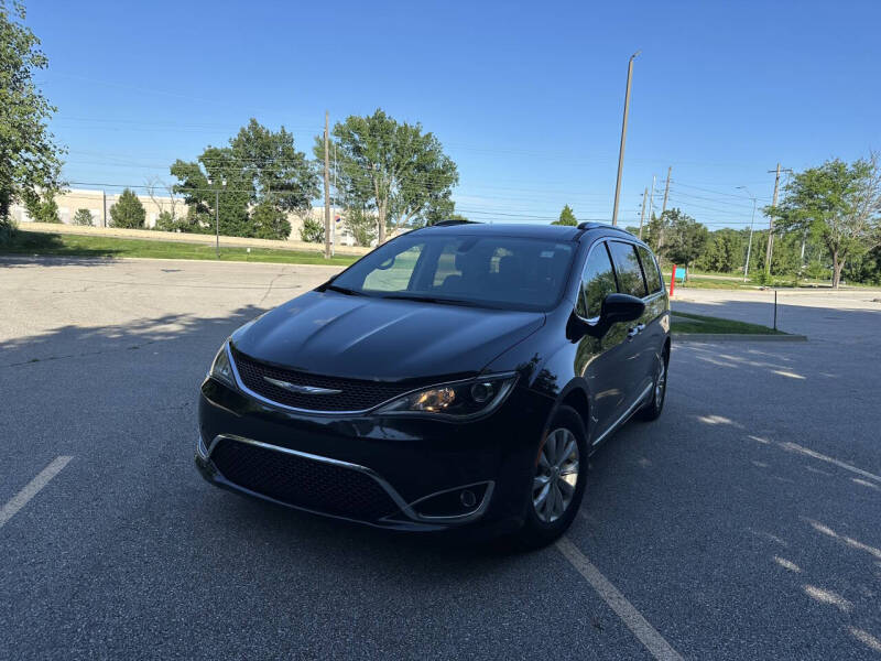 2018 Chrysler Pacifica Touring L Plus