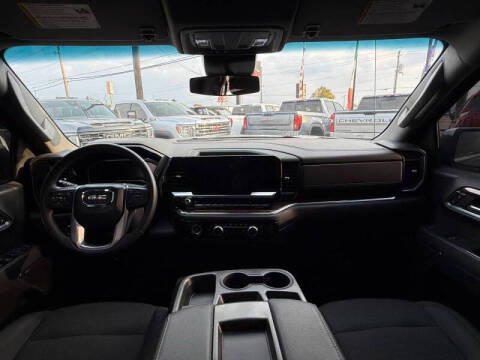 2023 GMC Sierra 1500 SLE