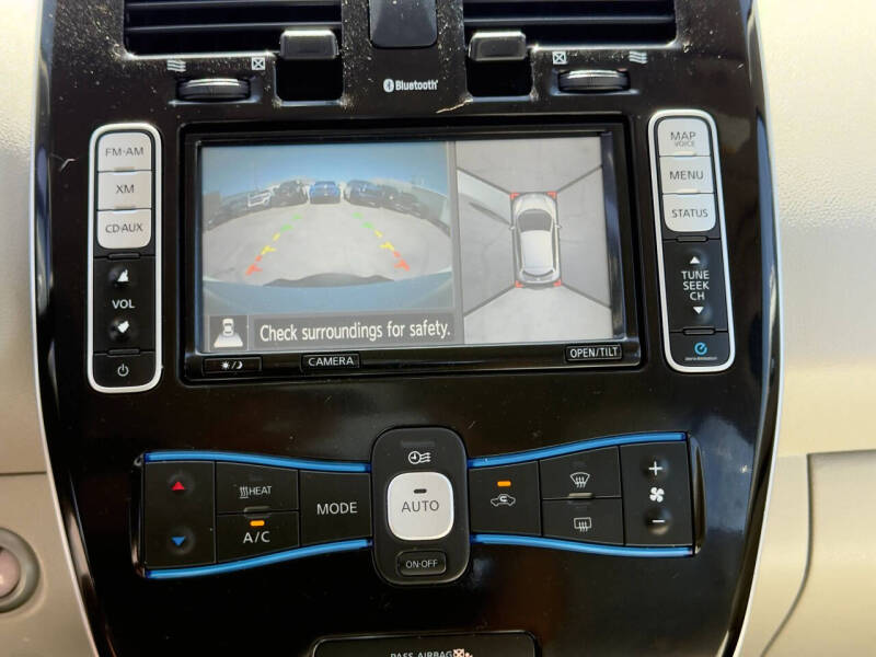 2014 Nissan LEAF