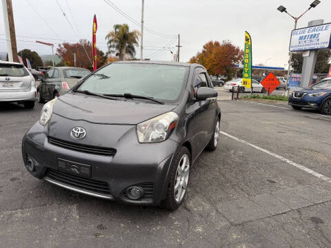 2014 Scion iQ