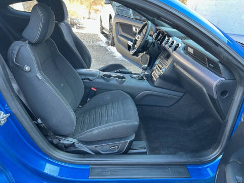 2017 Ford Mustang EcoBoost