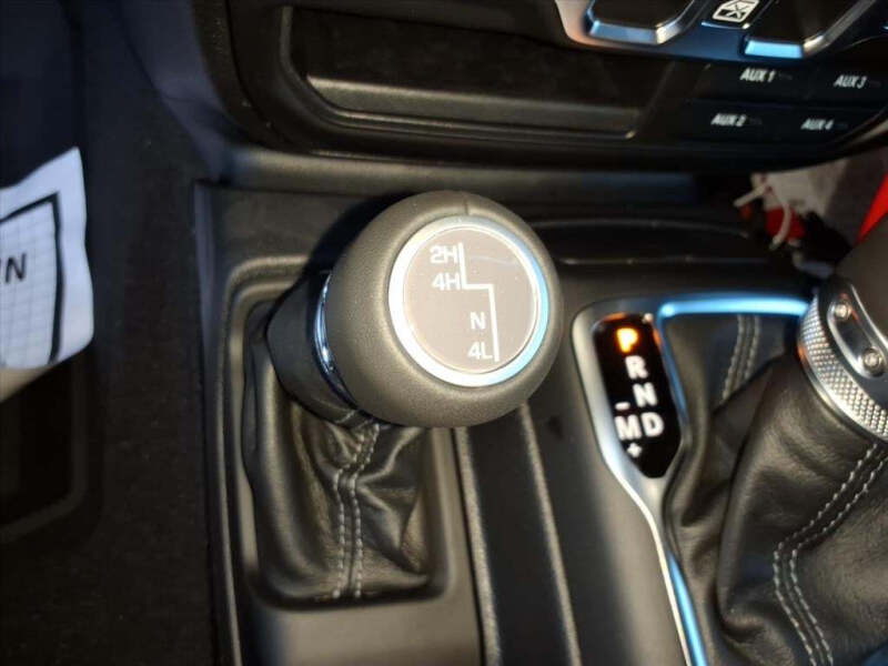 2025 Jeep Gladiator High Tide