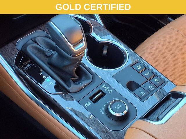 2025 Toyota Highlander Platinum