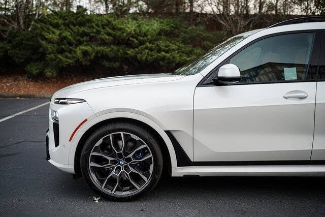 2023 BMW X7 xDrive40i