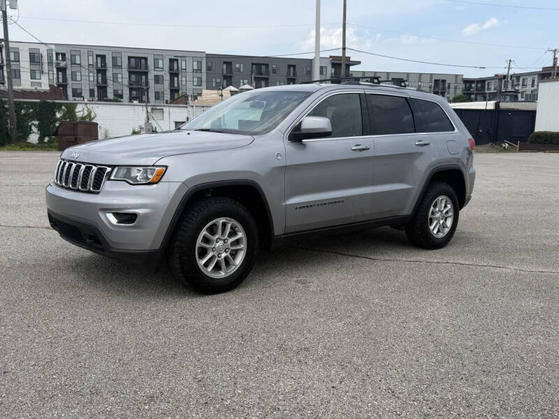 2019 Jeep Grand Cherokee Laredo