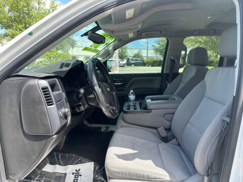 2018 Chevrolet Silverado 1500 Custom