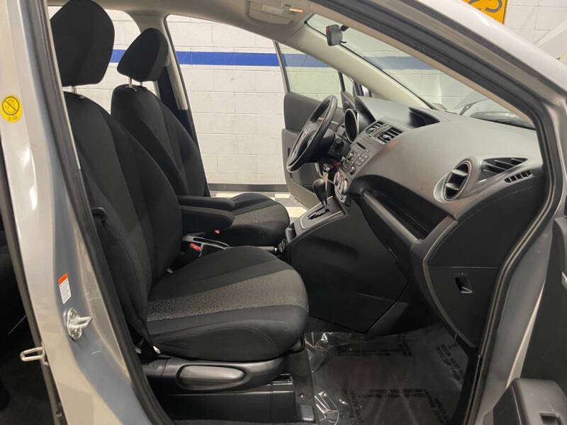 2012 Mazda MAZDA5 Sport