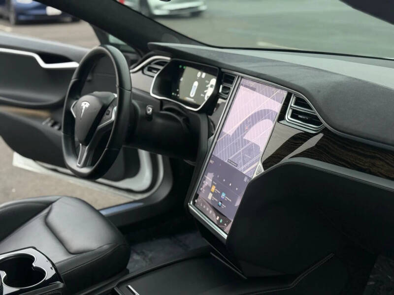2016 Tesla Model S
