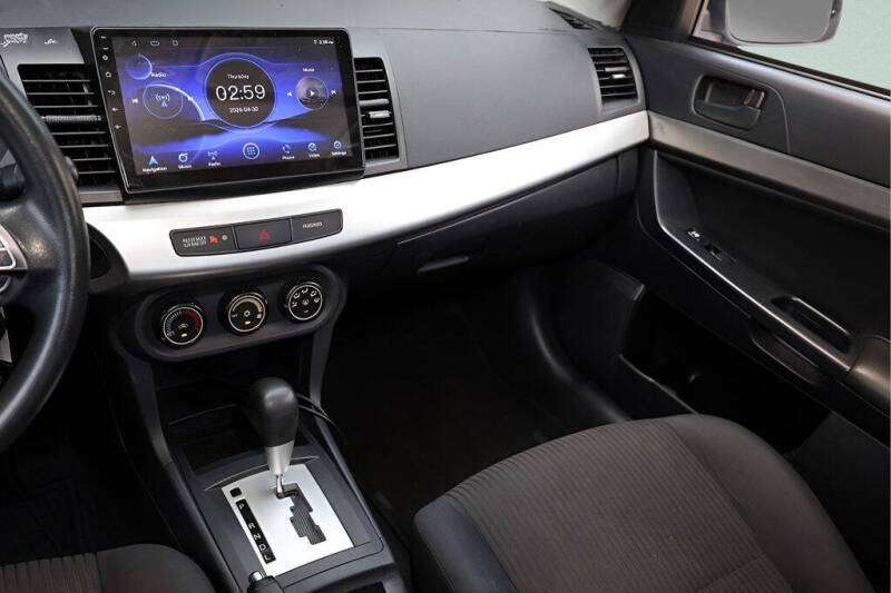 2014 Mitsubishi Lancer ES