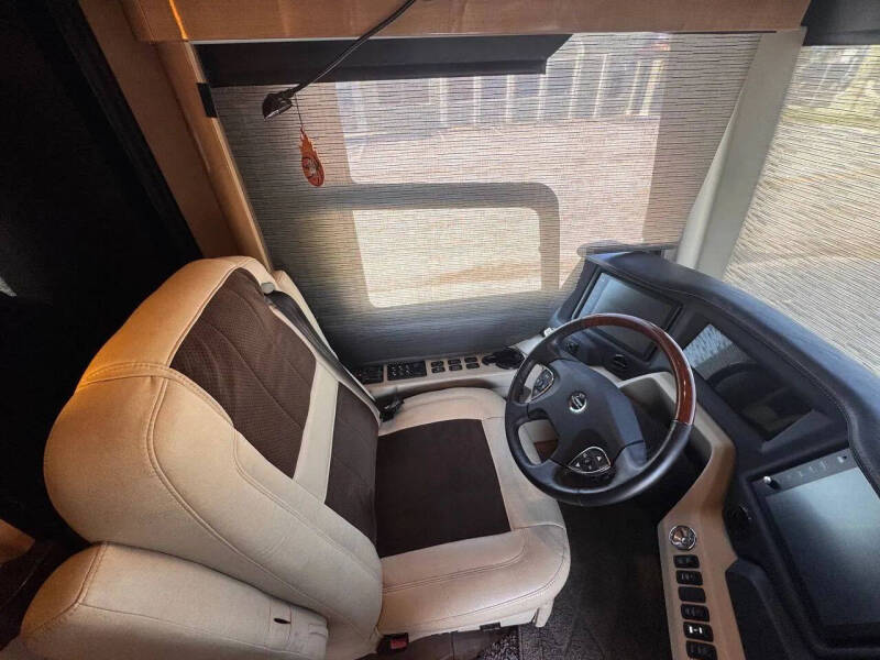 2018 Freightliner XCM Chassis