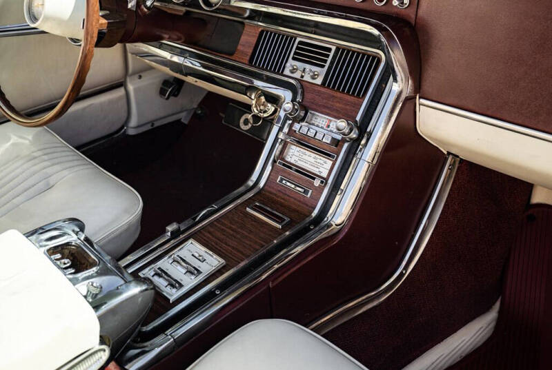 1965 Ford Thunderbird